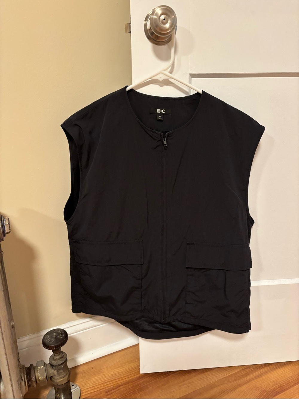 Oversized Black Zip Front Utility Vest